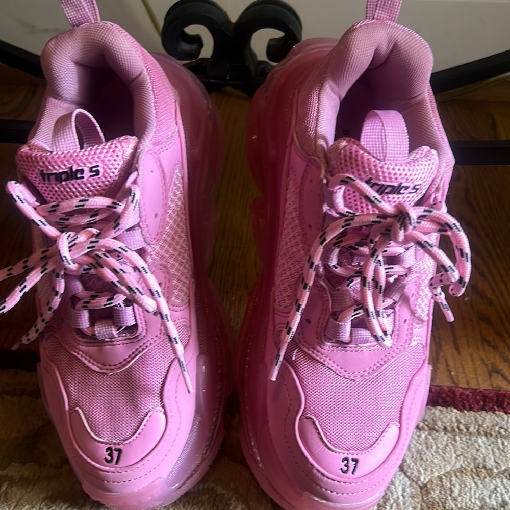 Selling Balenciaga triple s pink sneakers size 7.